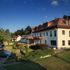 Aquilo Hotel Panoráma***